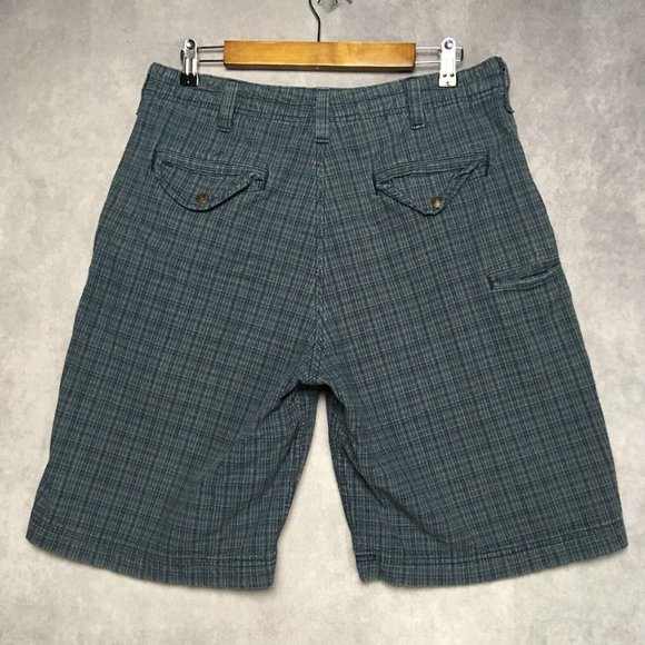 Levis Tab Twills Mens Shorts size 33 Blue Textured Long Length Snap Pockets - Picture 2 of 12